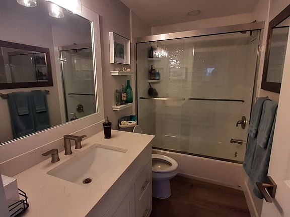 4th image of 505 SE Flamingo Ave #505