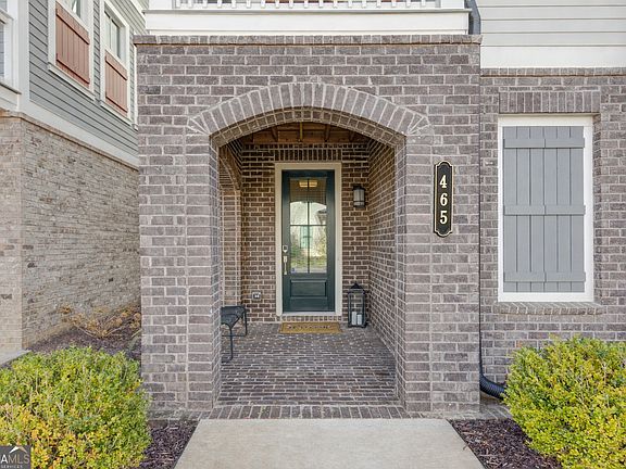 3rd image of 465 Anglin Walk