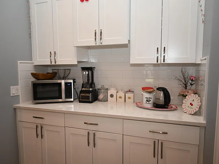 320 Mariners Way — Photo 15