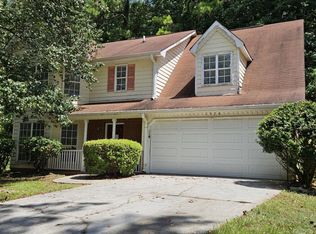 1524 Saint Dunstans Rd, Lithonia, GA 30058