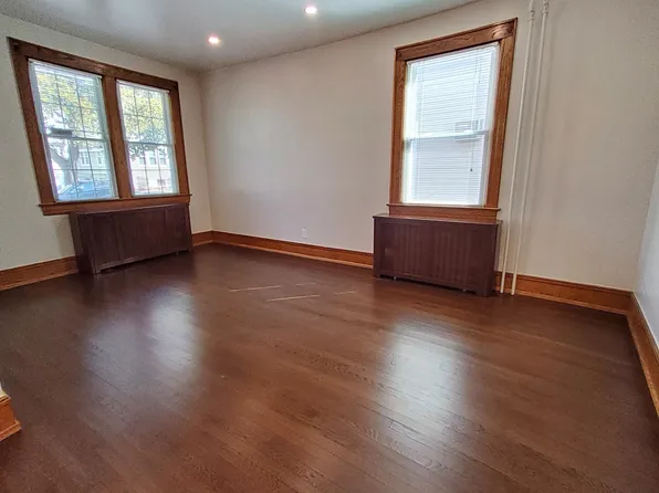 285 Born Street image 41 of 41