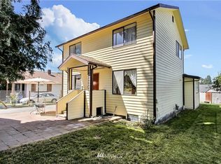 8821 24th Ave SW, Seattle, WA 98106