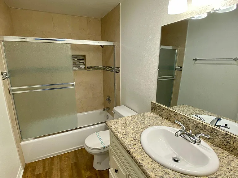 Villas at Orange — Photo 12