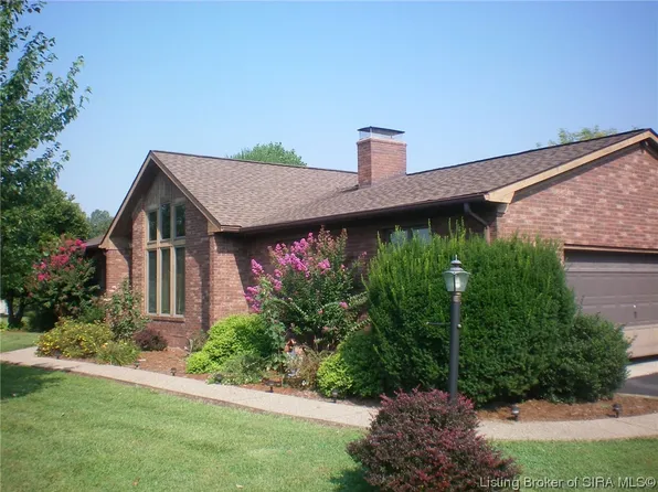 3700 Stone Ridge Way NE, Corydon, IN 47112