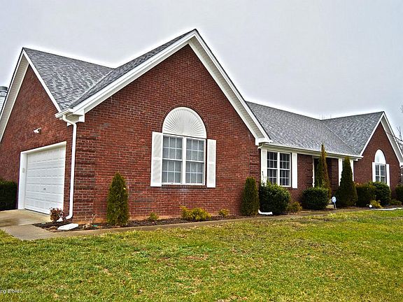 2nd image of 212 Orchard Brook Dr