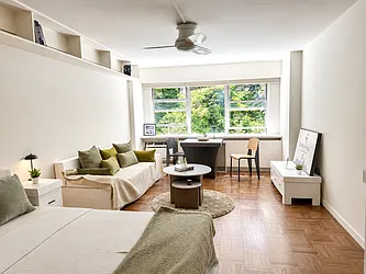 430 West 34th Street, #2J