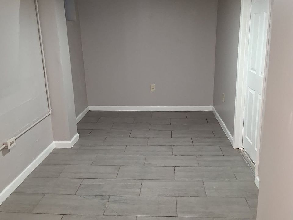 1st image of 5664 Montgomery Rd #7
