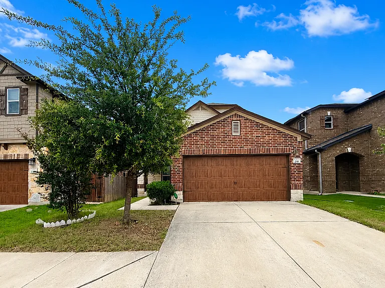 2101 Split Diamond Way — Photo 18
