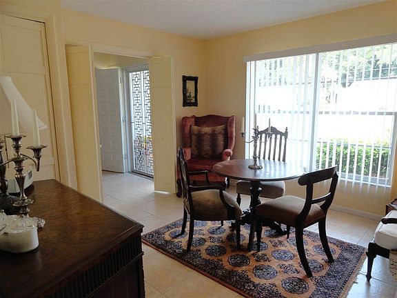 3rd image of 73 Florida Park Dr