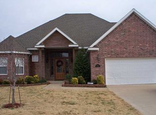 3905 SW Stonefield St, Bentonville, AR 72712