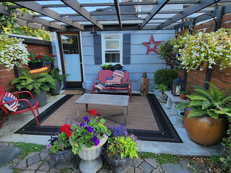 Private personal patio