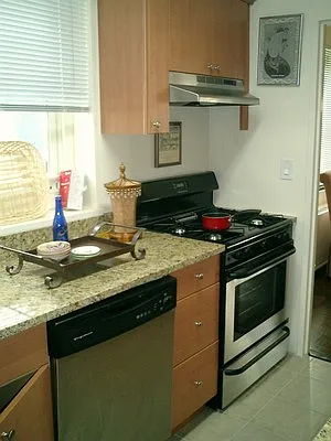 Rented by Tomoko Nagahama, LREB | media 30