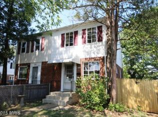 2218 Rollins Dr, Alexandria, VA 22307