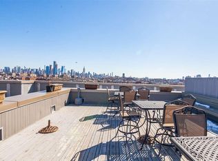 800 Jackson St APT 610, Hoboken, NJ 07030