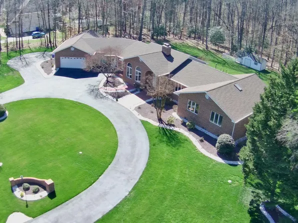 7715 Locust Pl, Port Tobacco, MD 20677