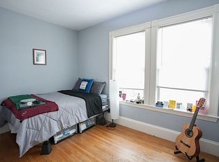 3 Kinnaird St APT 1, Cambridge, MA 02139