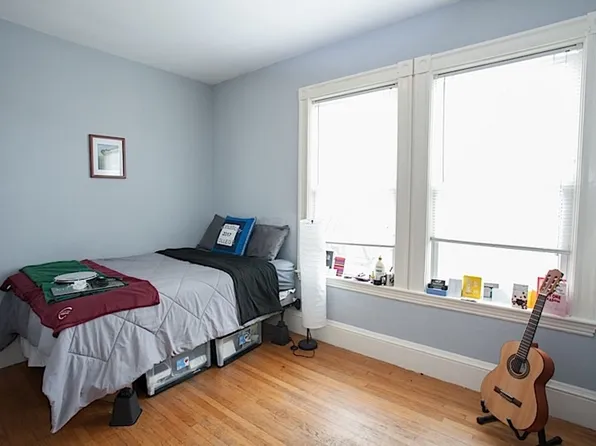 3 Kinnaird St, Cambridge, MA