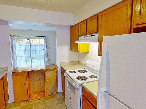 2nd image of 21620 Cinnamon Way