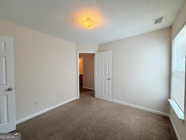 1007 Rolling Meadows Rd — Photo 20