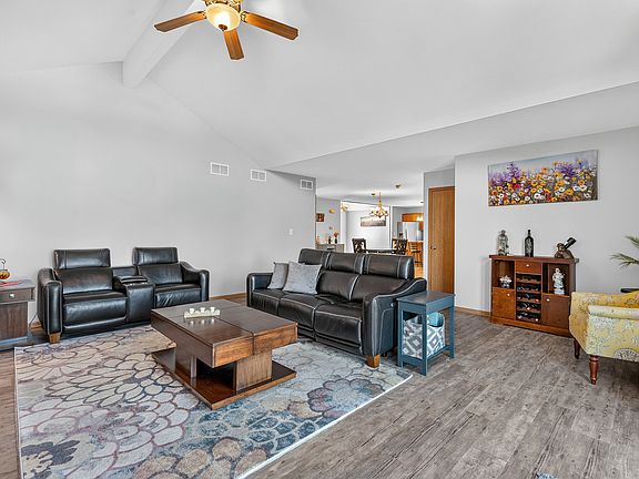 5th image of 16322 Celtic Cir