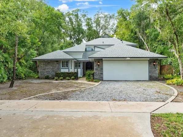 658 Lake Dr, Altamonte Springs, FL 32701
