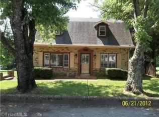 296 Maple Dr, Toast, NC 27030