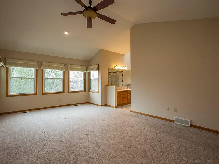 4405 Monte Carlo Dr — Photo 9