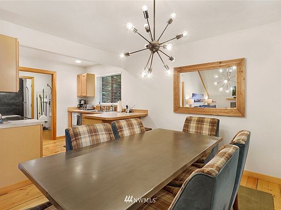 3rd image of 7494 Glacier Springs Dr