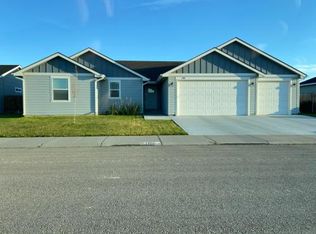 1100 SW Bonnie St, Mountain Home, ID 83647
