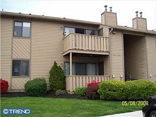 1st image of 1005 Thornton Ct