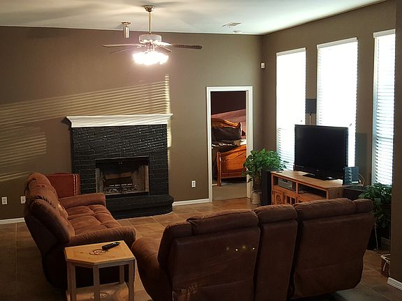 3rd image of 1425 Whispering Water Ln