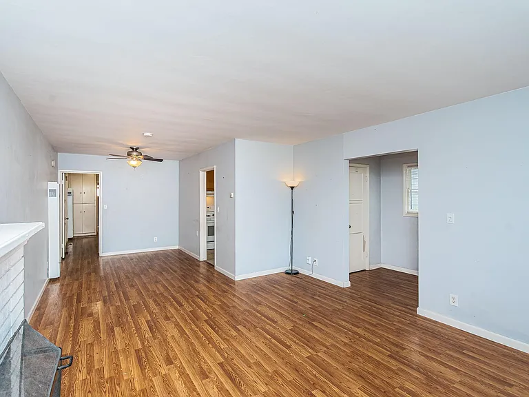 7345 Fay Ave — Photo 15