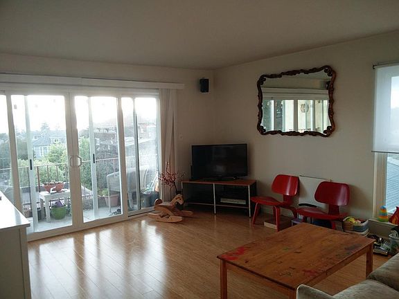 2nd image of 1528 Oxford St APT 7