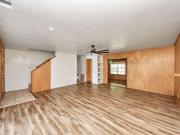 3rd image of 1013 Stevens Ave