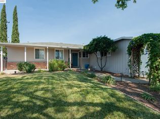 3132 Baker Dr, Concord, CA 94519