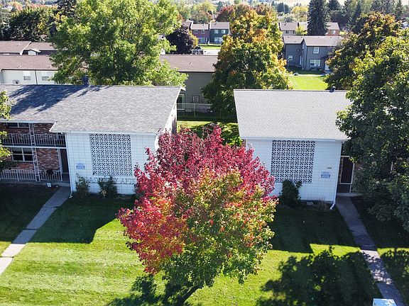 4th image of 1515-1519 & 1521 Ashberry Ct