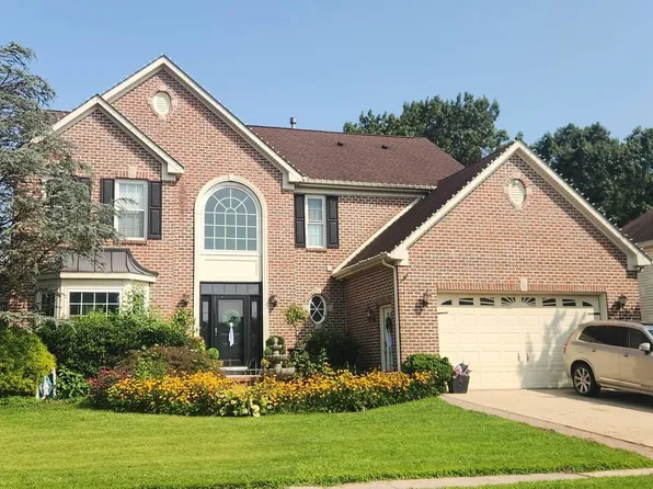 11 Tupelo Rd, Bayville, NJ 08721