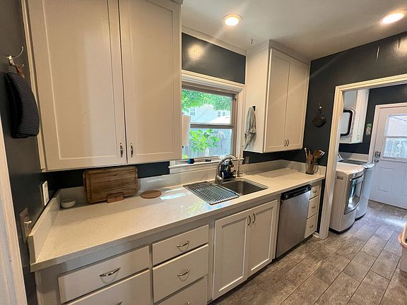 5th image of 1750 Caramay Way