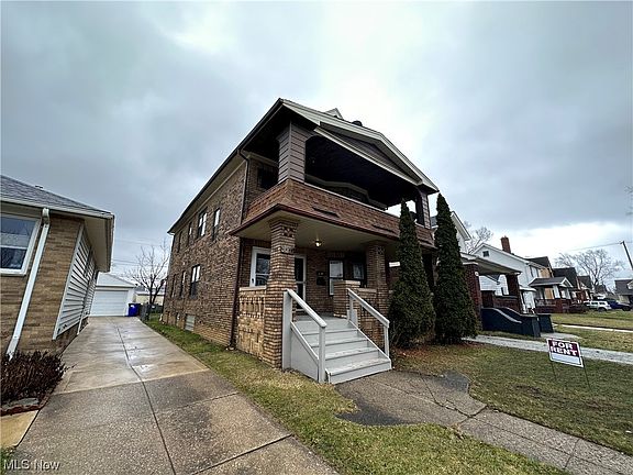 2nd image of 3871 W 136th St
