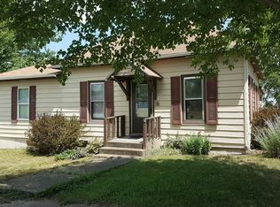 615 N Sherman St, Stuart, IA 50250