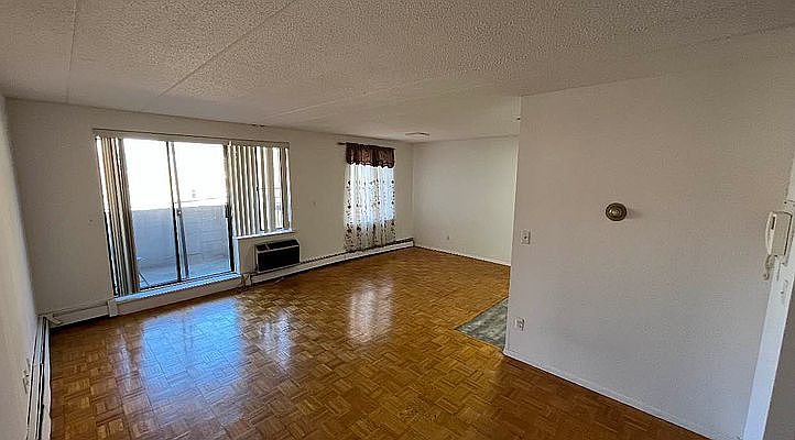 1st image of 140-58 34th Ave #2D