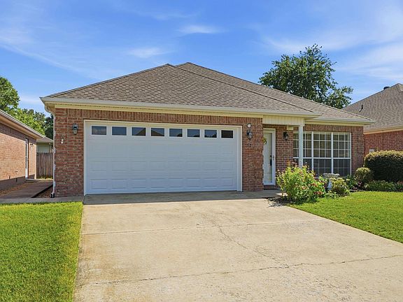3rd image of 12 Westhaven Pl
