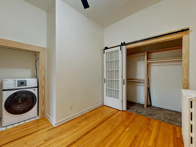 127 S Main St #1B — Photo 12