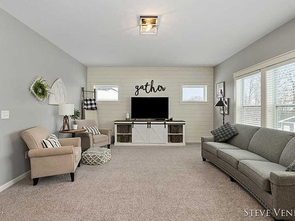 5th image of 3214 Doral Dr