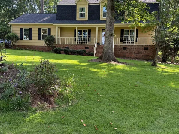 324 Hunters Blind Dr, Columbia, SC 29212