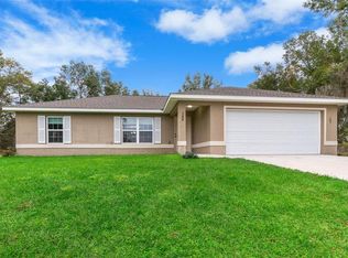 189 Malauka Loop, Ocklawaha, FL 32179