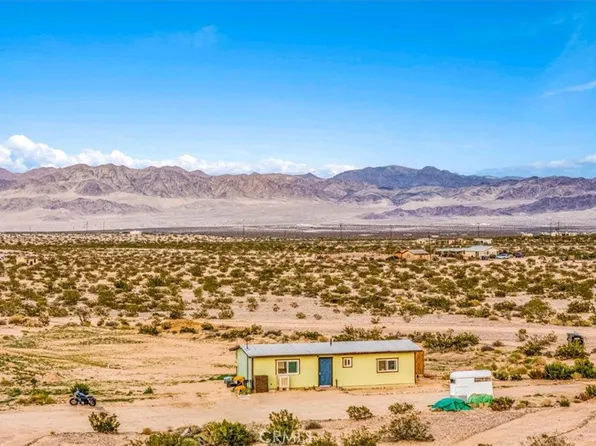 67550 Del Oro Dr, Twentynine Palms, CA 92277