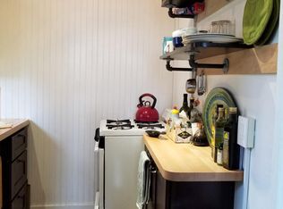 8117 Shawnee St APT 2, Philadelphia, PA 19118