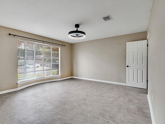 4th image of 11010 Whittingham Ln