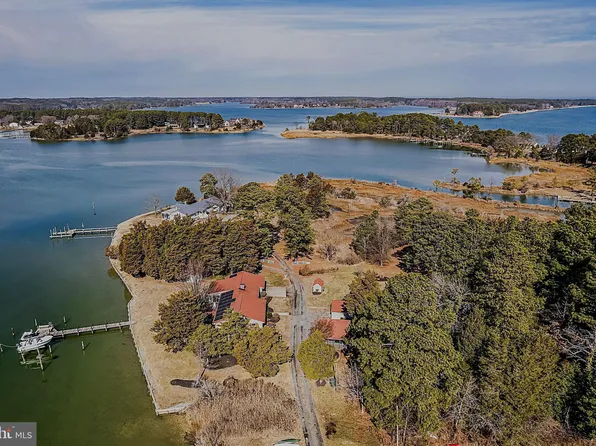 16185 Bradburn Ln, Ridge, MD 20680